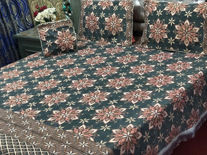 Luxurious 4-Piece Velvet Jacquard Bedsheet Set: King Size, Elegant Design, 100% Color Guarantee